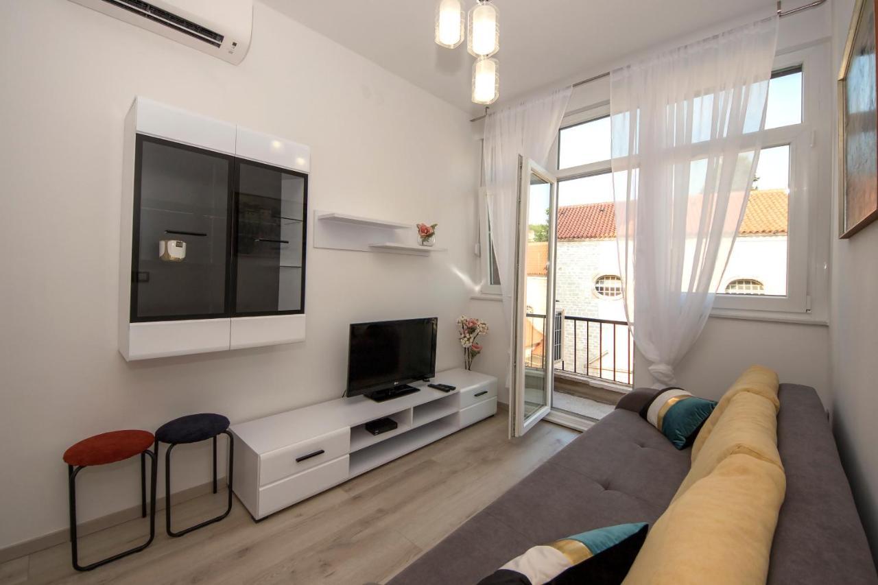 Sibenik City Center Apartment Sonia Екстер'єр фото