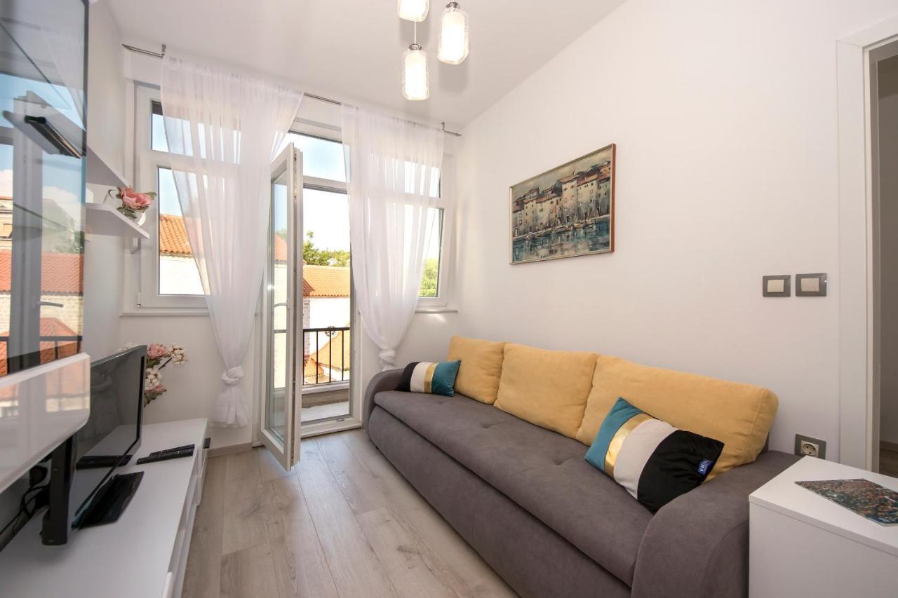 Sibenik City Center Apartment Sonia Екстер'єр фото